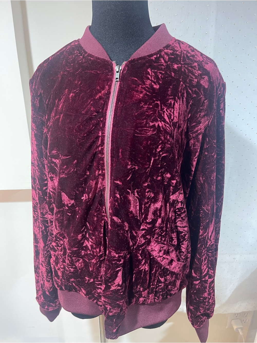 Kensie Velvet Bomber Jacket - Wine